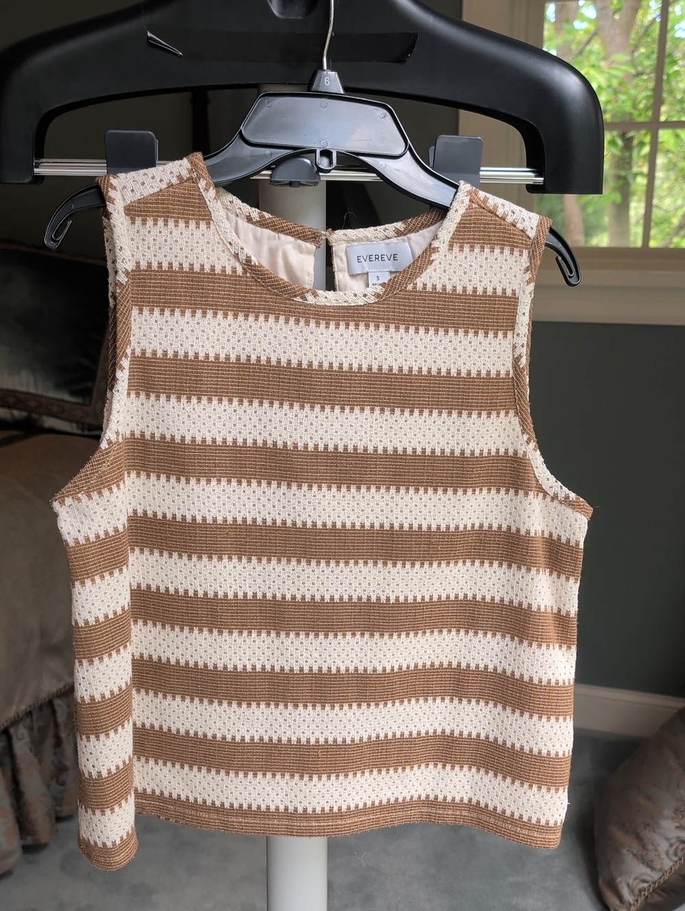 Evereve Sleeveless Striped Knit Tank in Brown and Cream